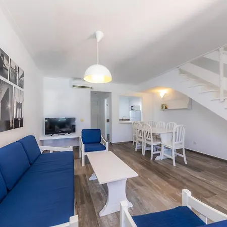 Lägenhet Apartamentos Iris